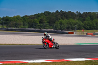 donington-no-limits-trackday;donington-park-photographs;donington-trackday-photographs;no-limits-trackdays;peter-wileman-photography;trackday-digital-images;trackday-photos